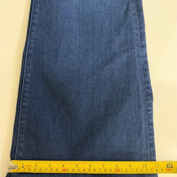 LOFT Curvy High Rise Slim Flare Jeans in Dark Wash Size 32/14 NWT - Picture 16 of 16